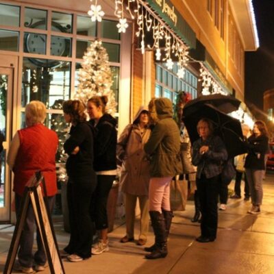 3470_508444635842012_1662224257_n-1